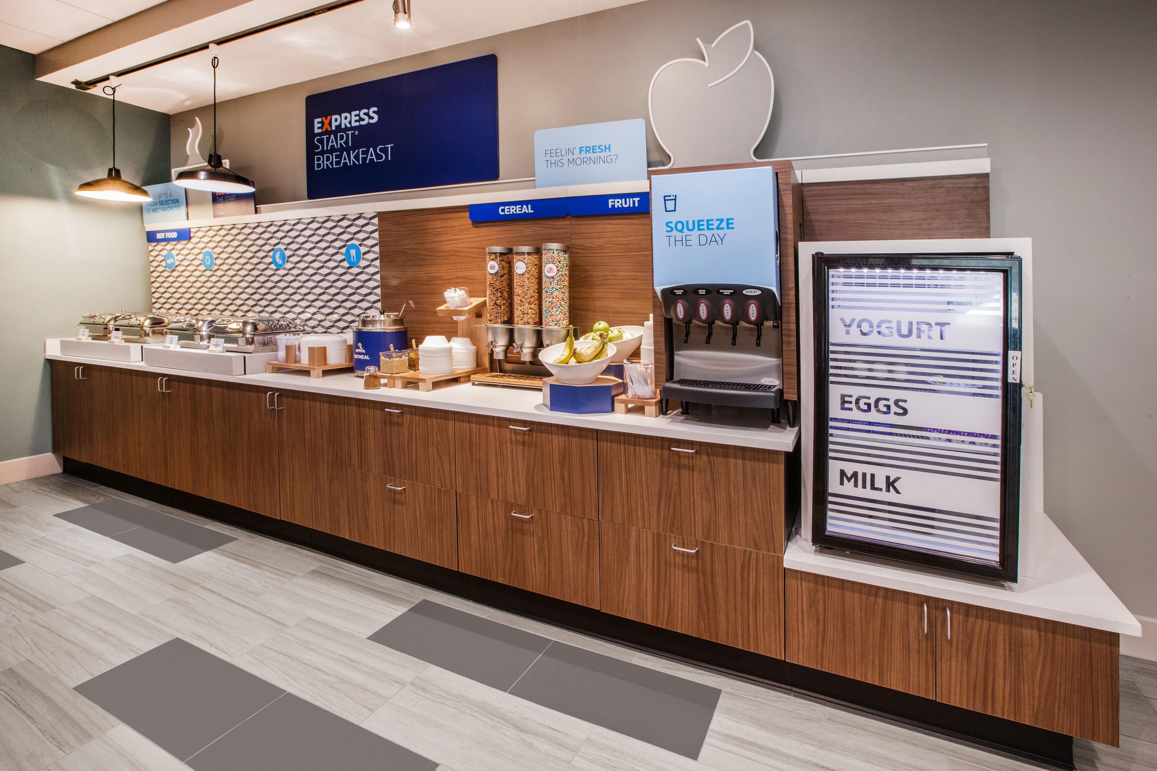 Express & Chattanooga-hixson By Ihg Hixson