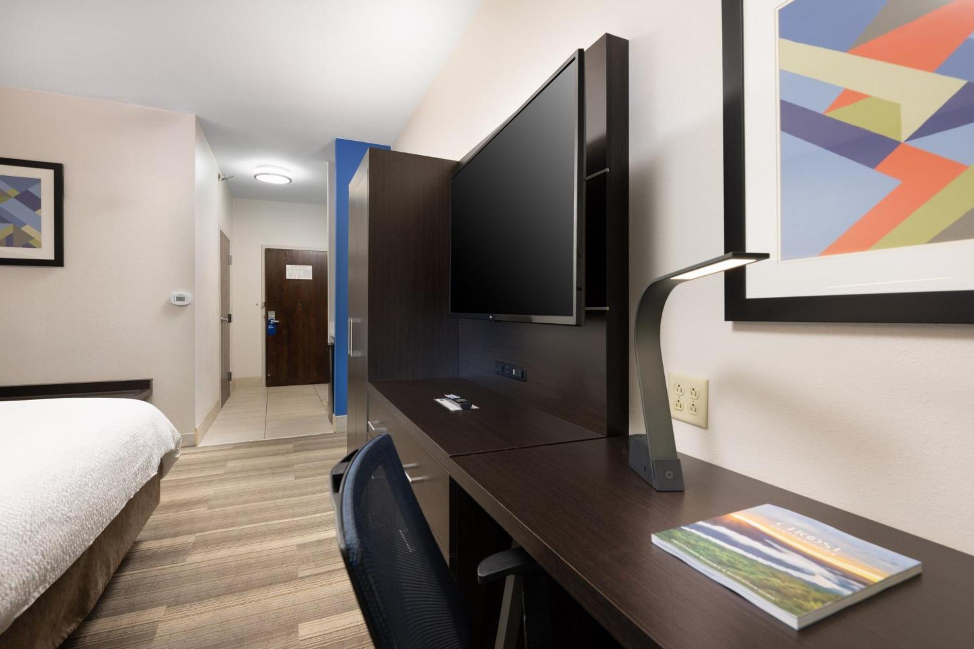 Hotel Express & Chattanooga-hixson By Ihg