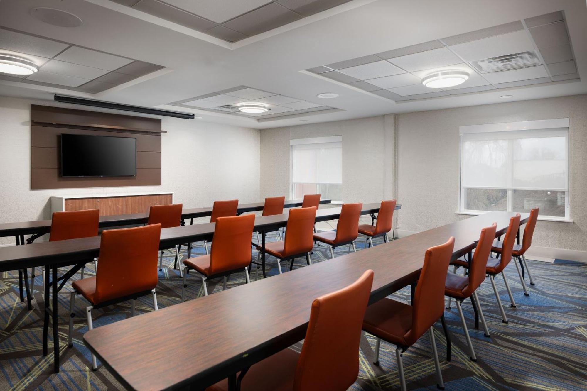 Hotel Express & Chattanooga-hixson By Ihg