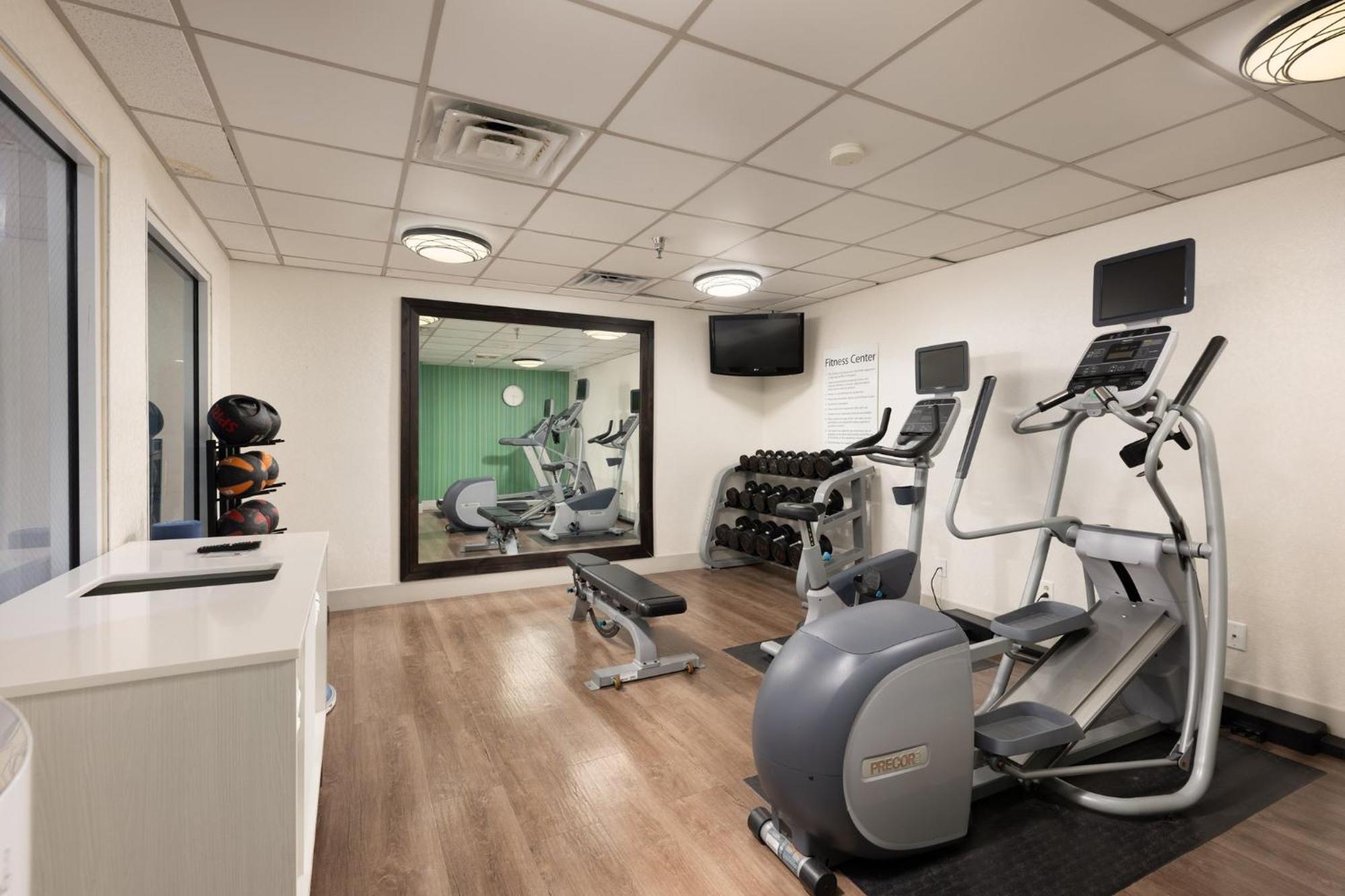 Express & Chattanooga-hixson By Ihg