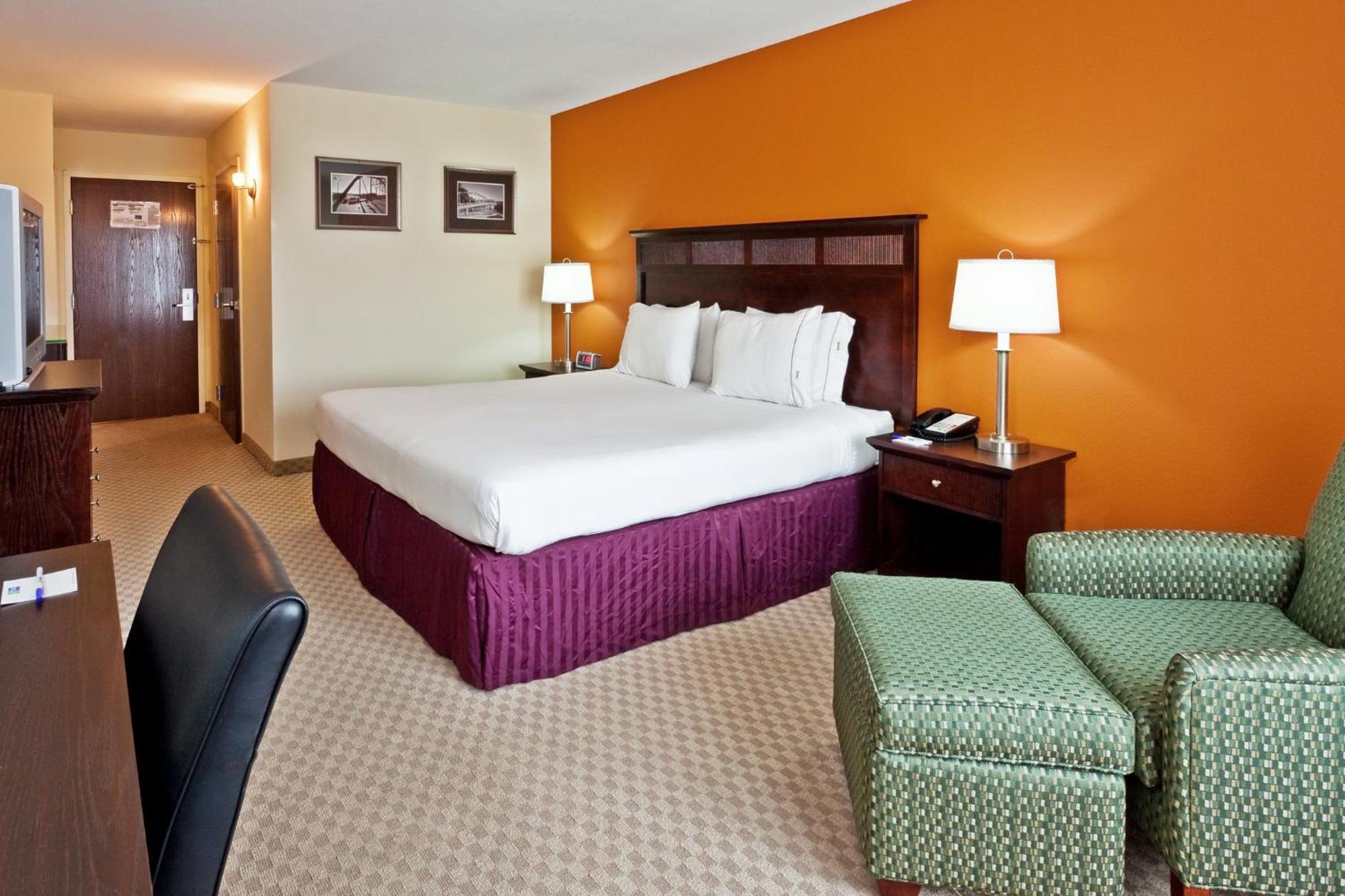 Hotel Express & Chattanooga-hixson By Ihg