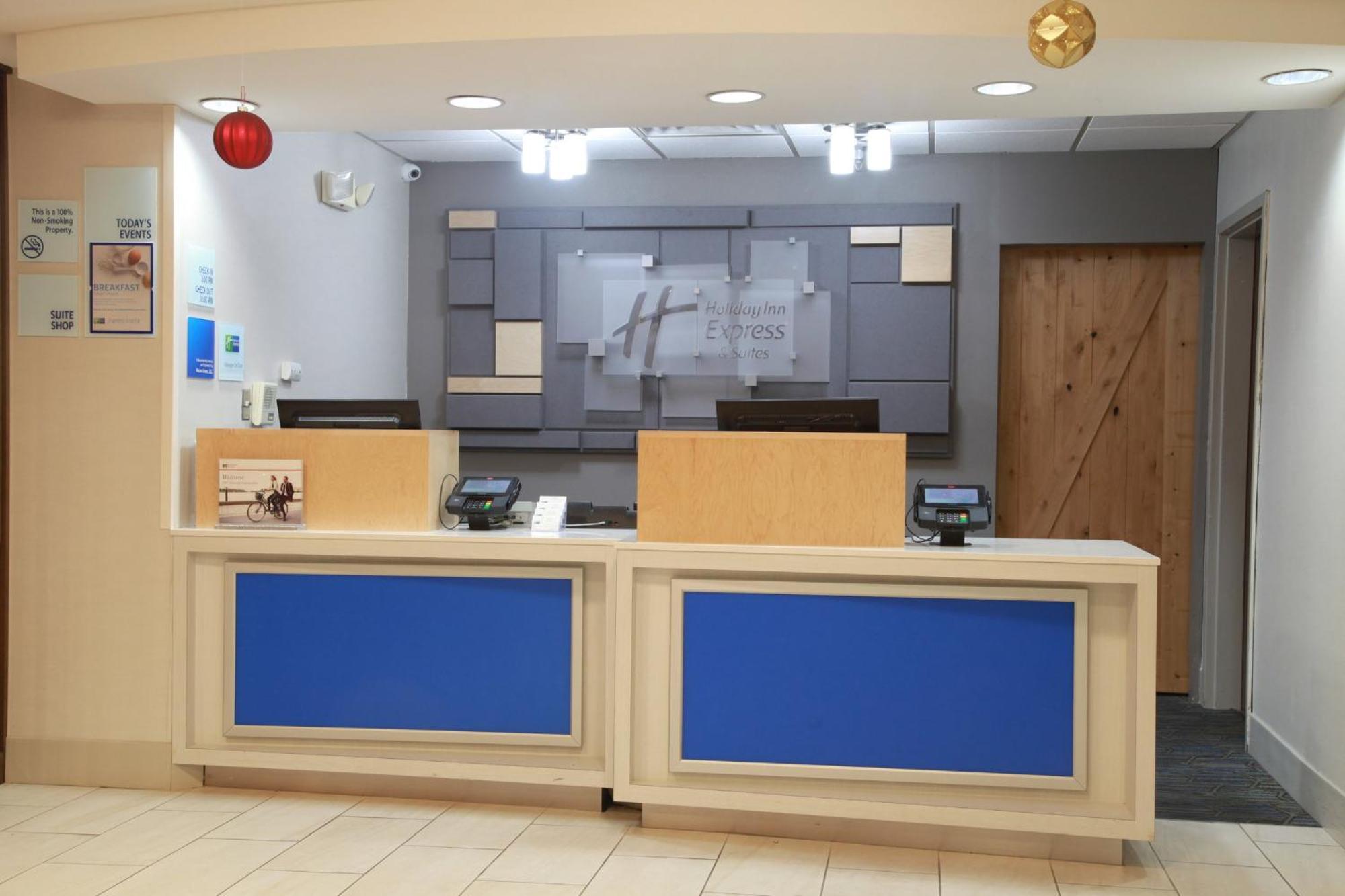 Express & Chattanooga-hixson By Ihg 2*