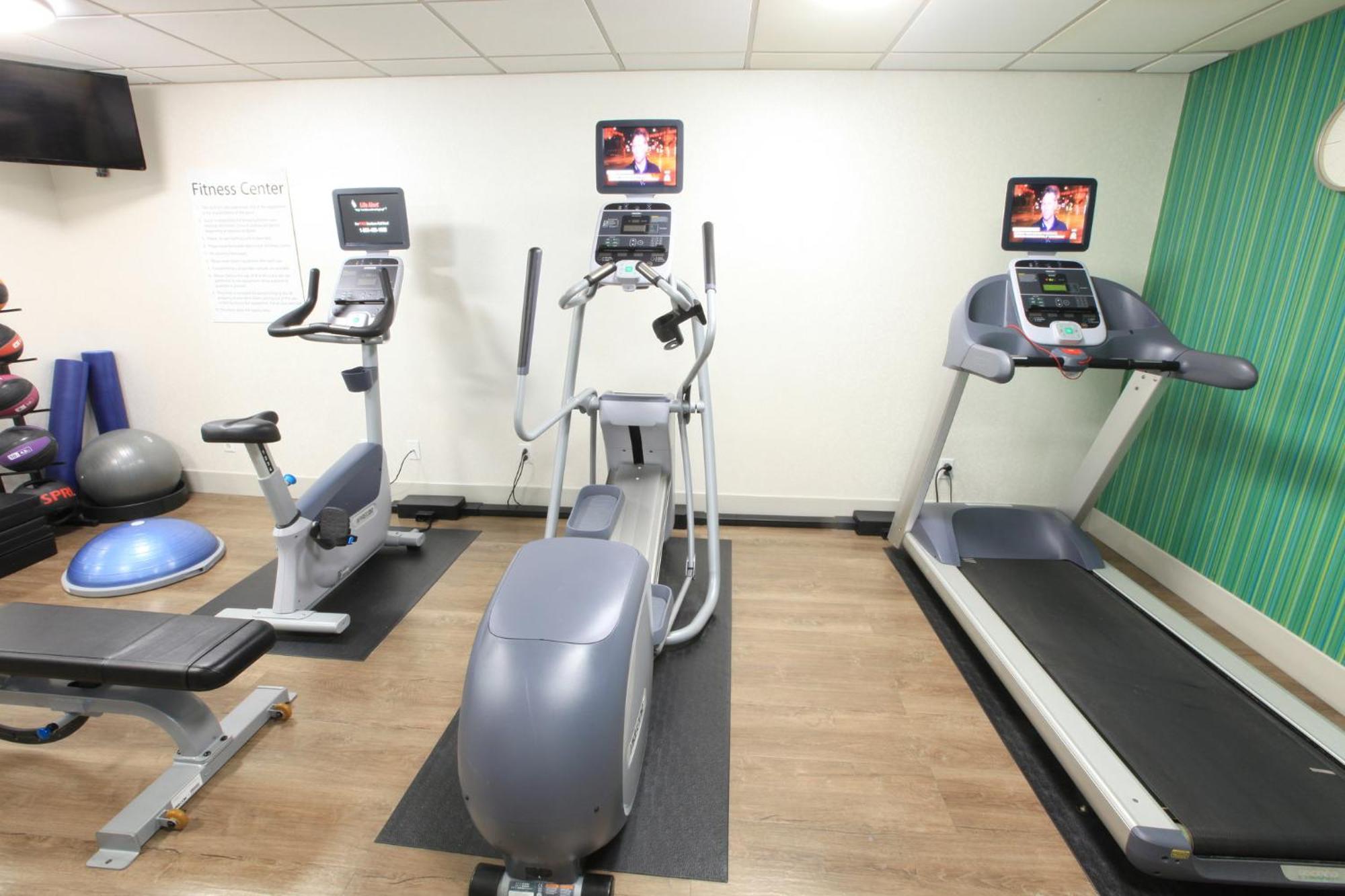 Express & Chattanooga-hixson By Ihg Hotel