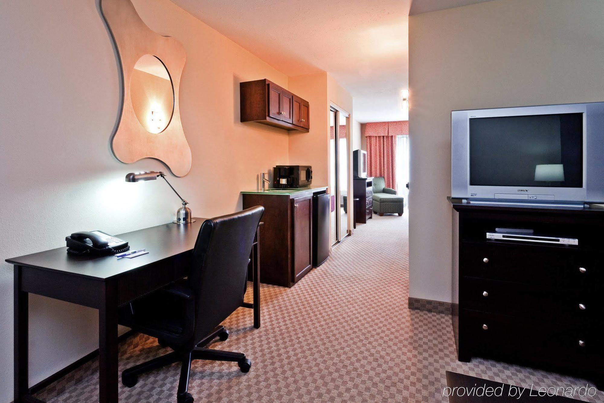 Express & Chattanooga-hixson By Ihg