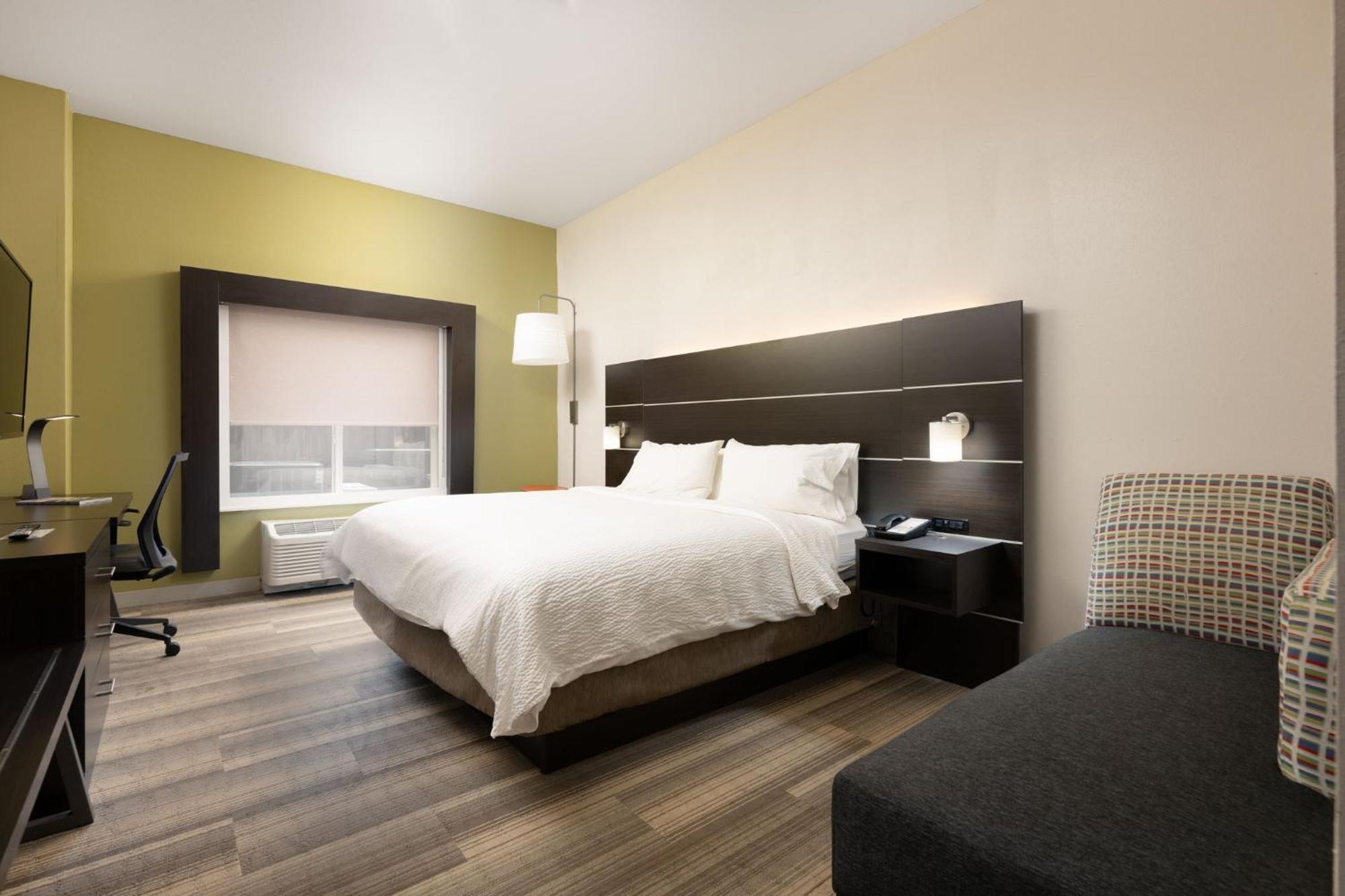 Hotel Express & Chattanooga-hixson By Ihg
