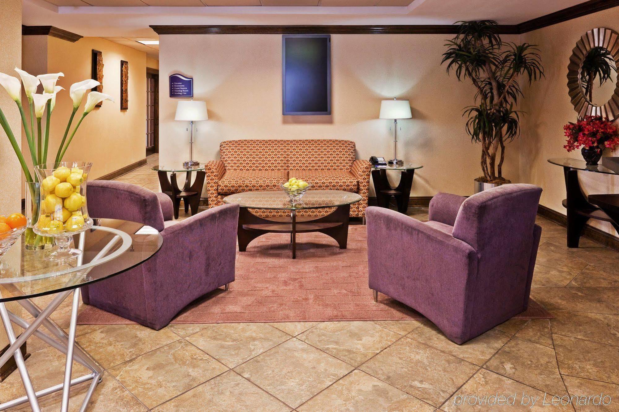 Express & Chattanooga-hixson By Ihg Hotel 2*