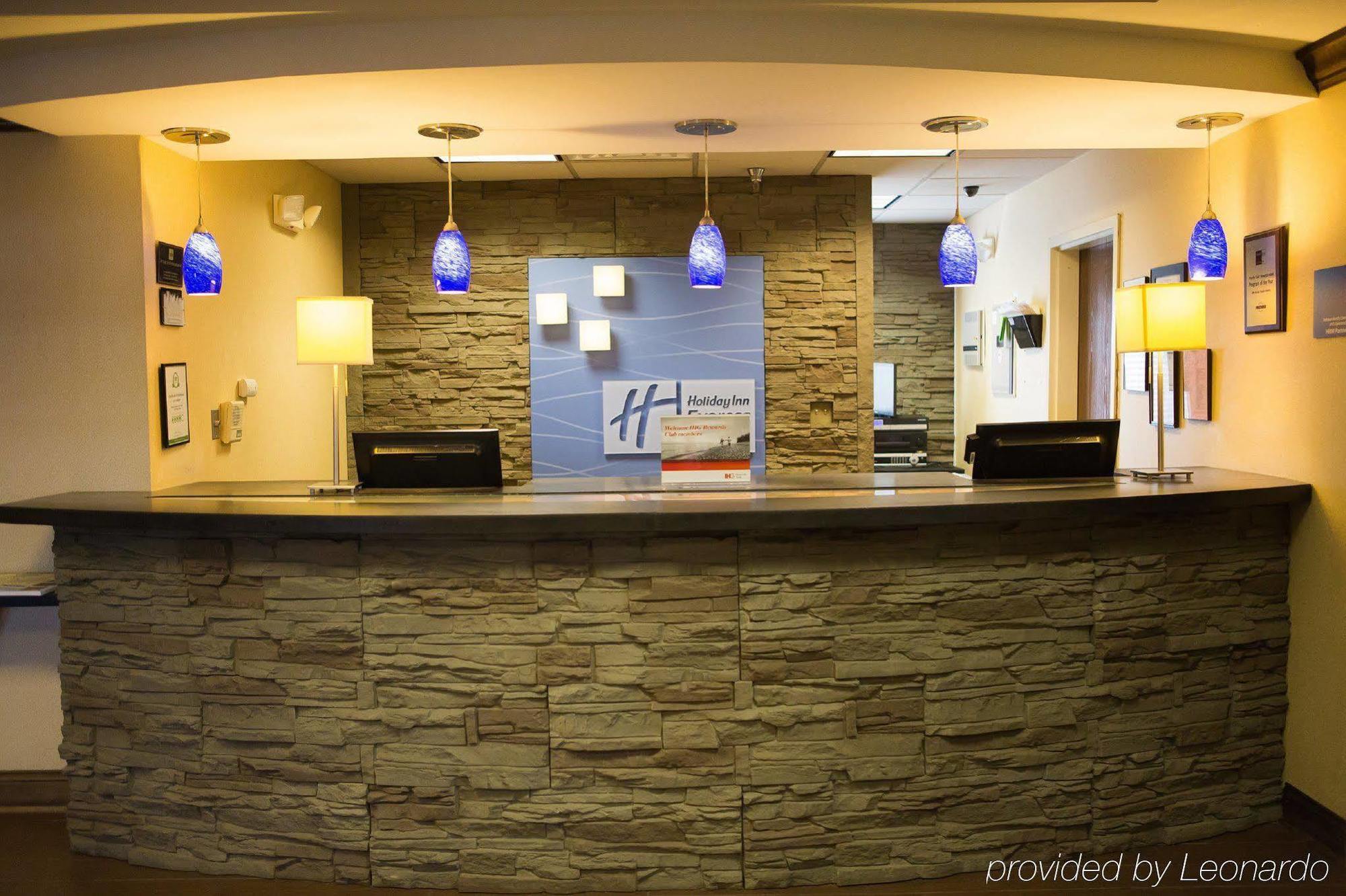 Express & Chattanooga-hixson By Ihg